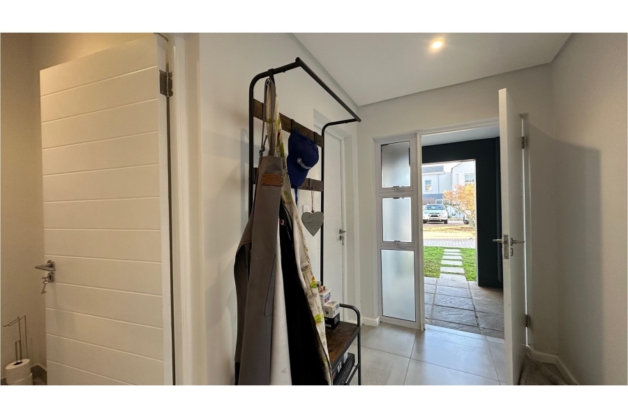 3 Bedroom Property for Sale in Paarl South Western Cape